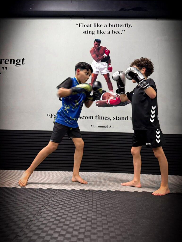Kickbokstraining bij Turning Point Academy